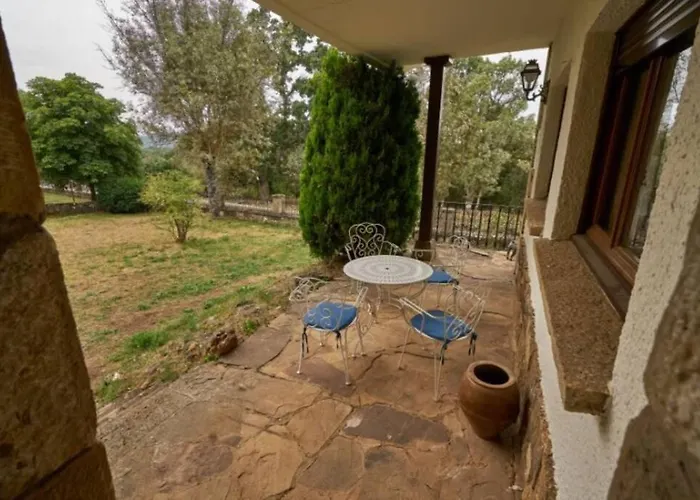 Casa Pena Guardavistas Hébergement de vacances Derronadas